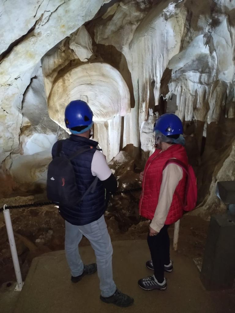 Visita Turística Cueva del Puerto